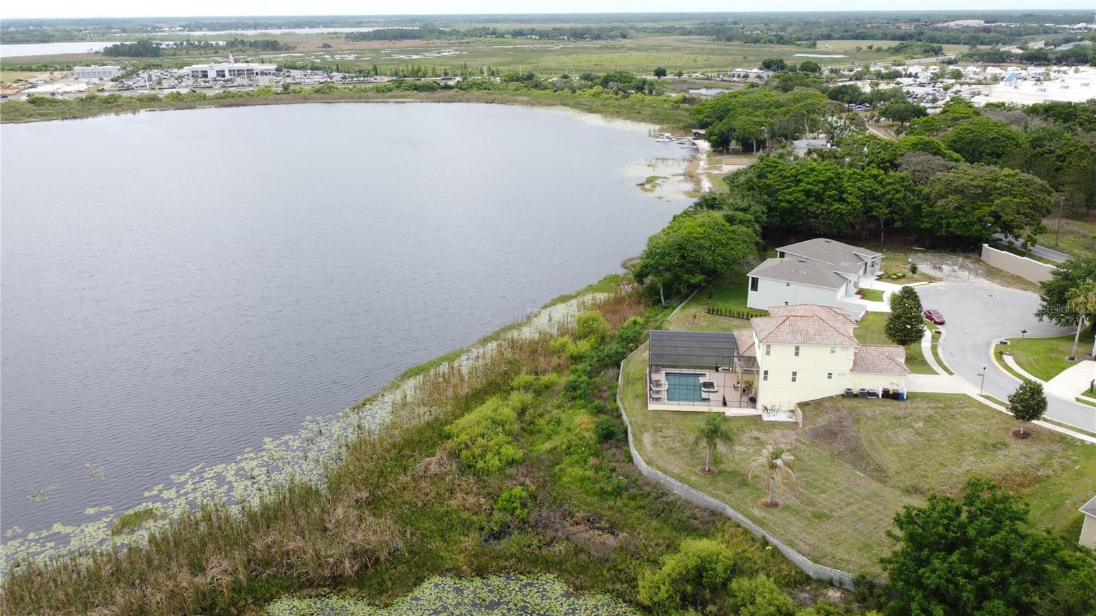 CALABAY PARC AT TOWER LAKE - Land