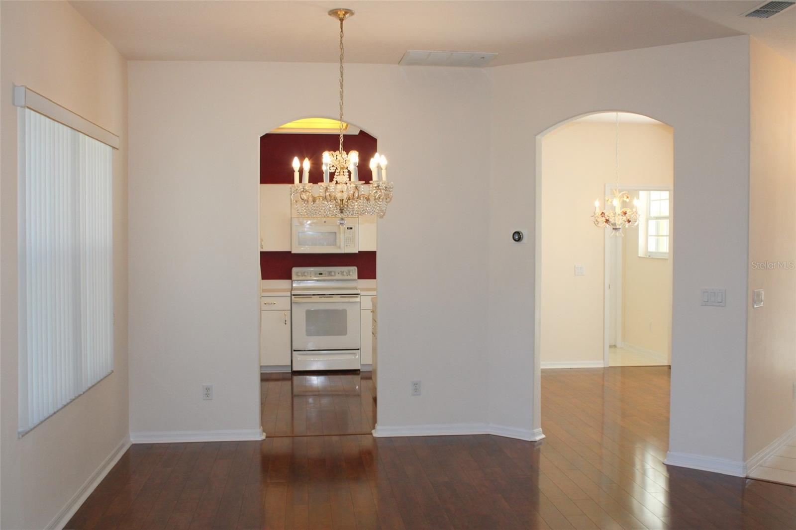 CAMBRIDGE AT KINGS RIDGE - Residential