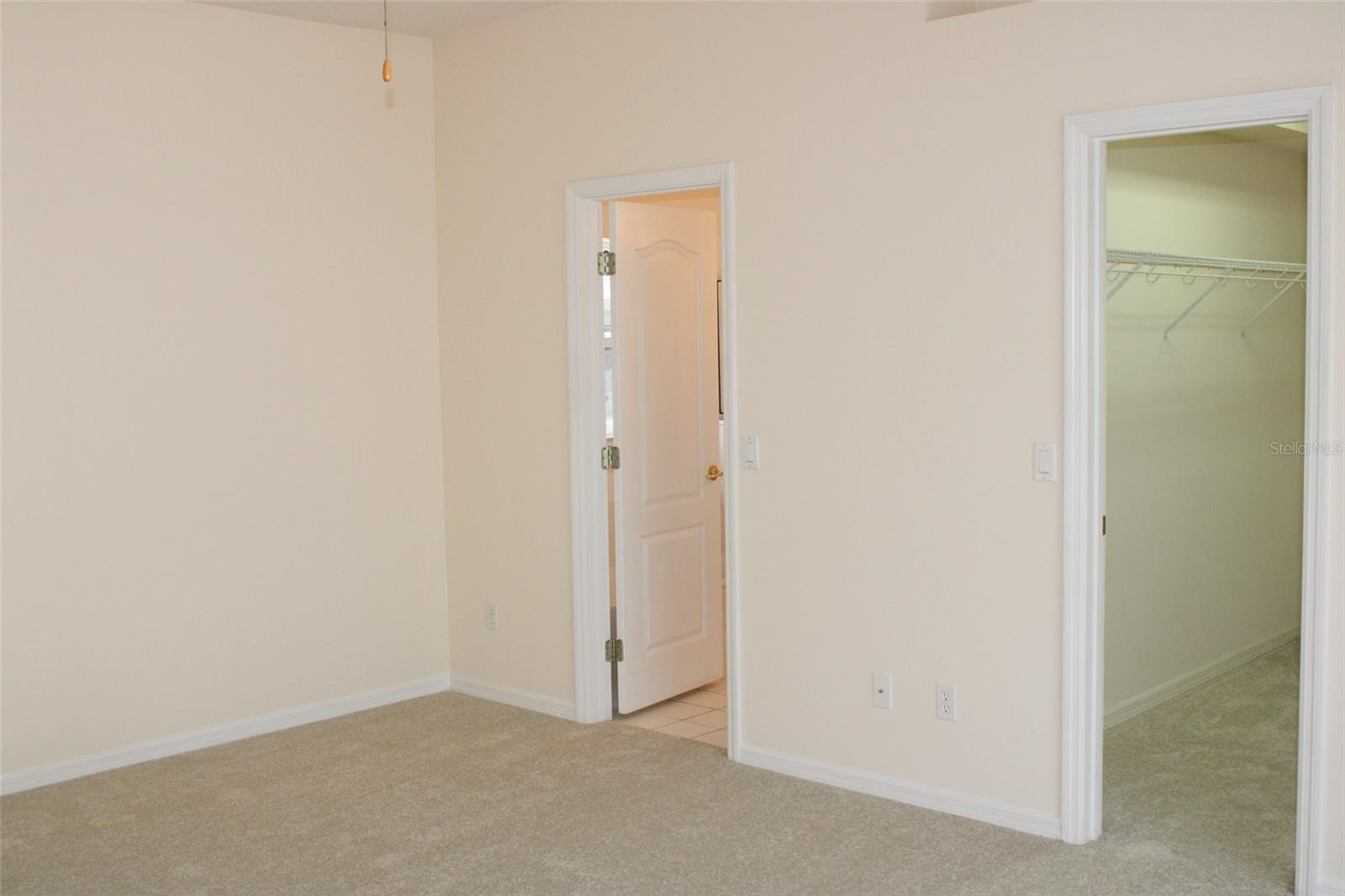 CAMBRIDGE AT KINGS RIDGE - Residential