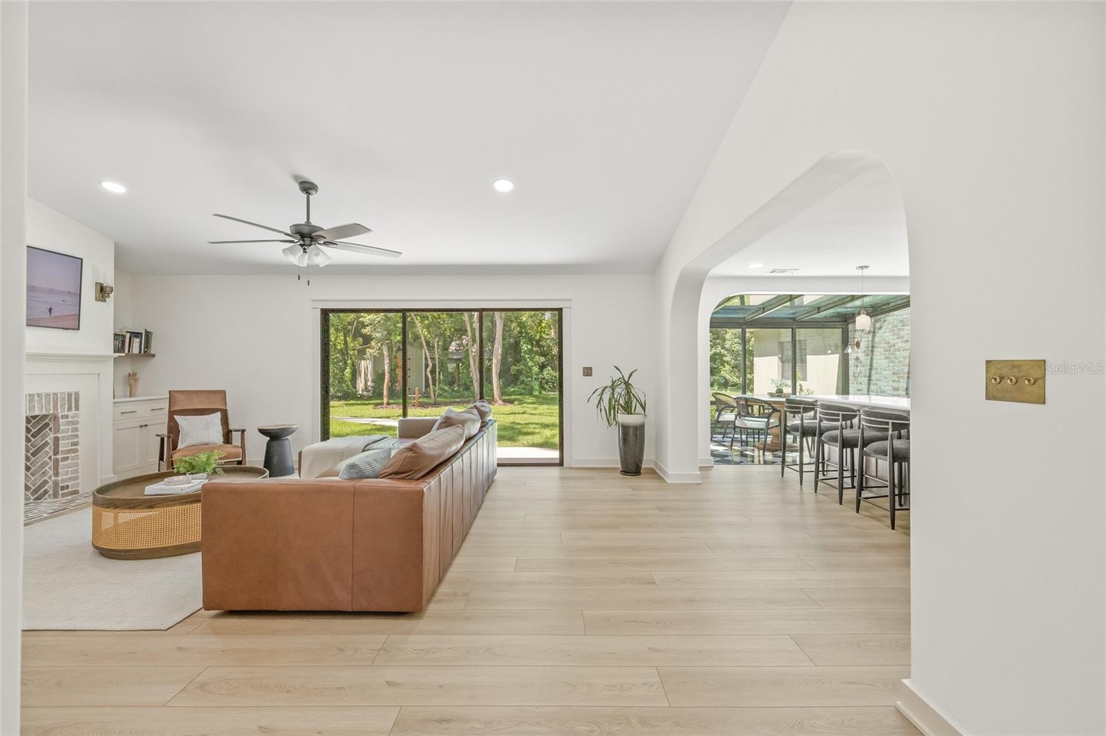 17908 PEPPER TREE LANE