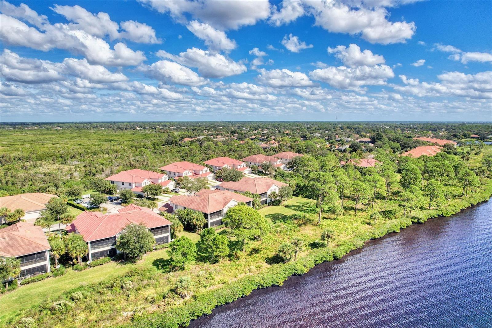 RIVERWOOD - Residential