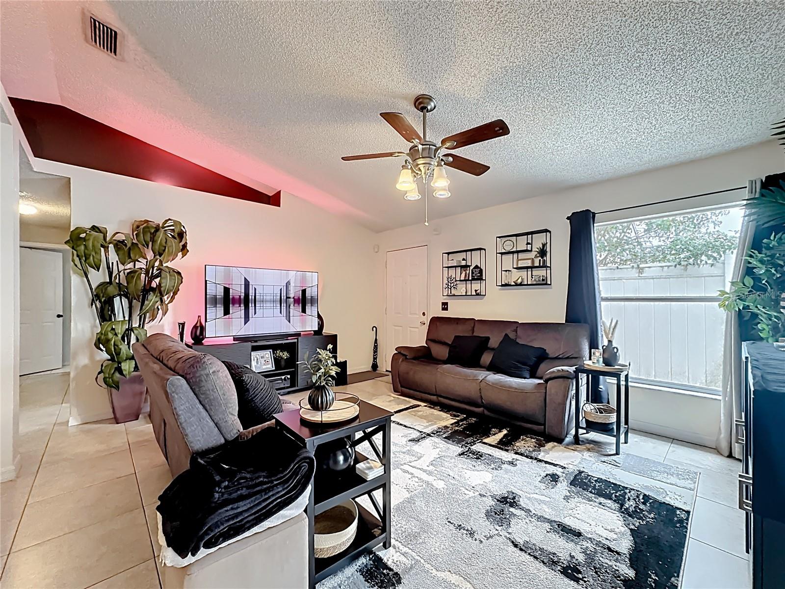 ISLANDS PH 04 - Residential