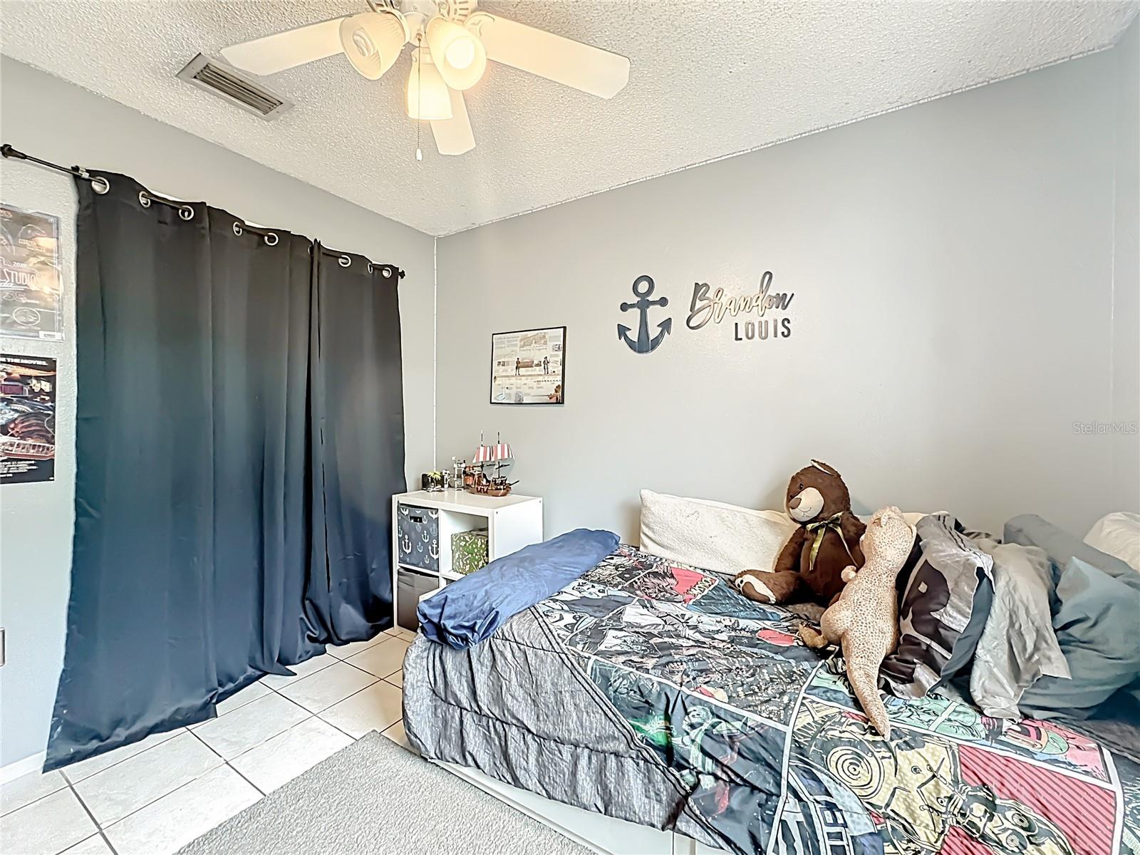 ISLANDS PH 04 - Residential