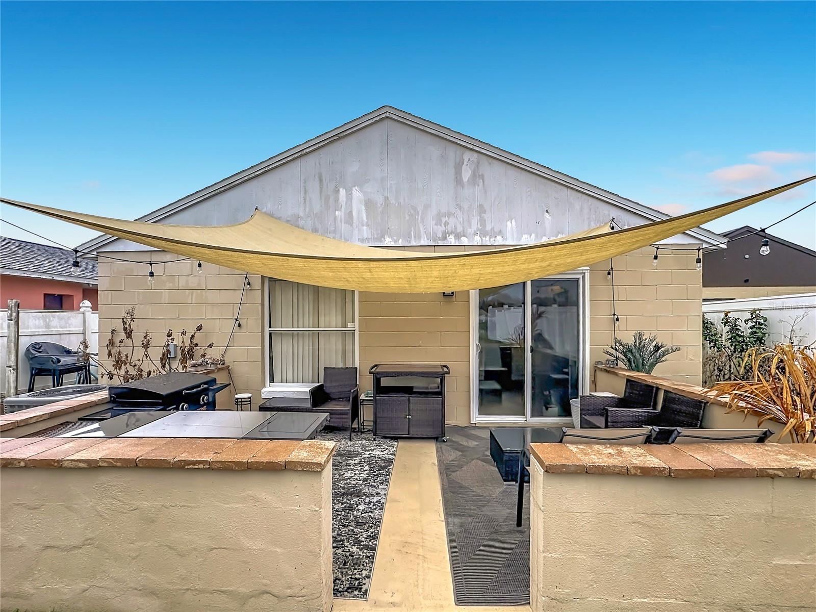 ISLANDS PH 04 - Residential