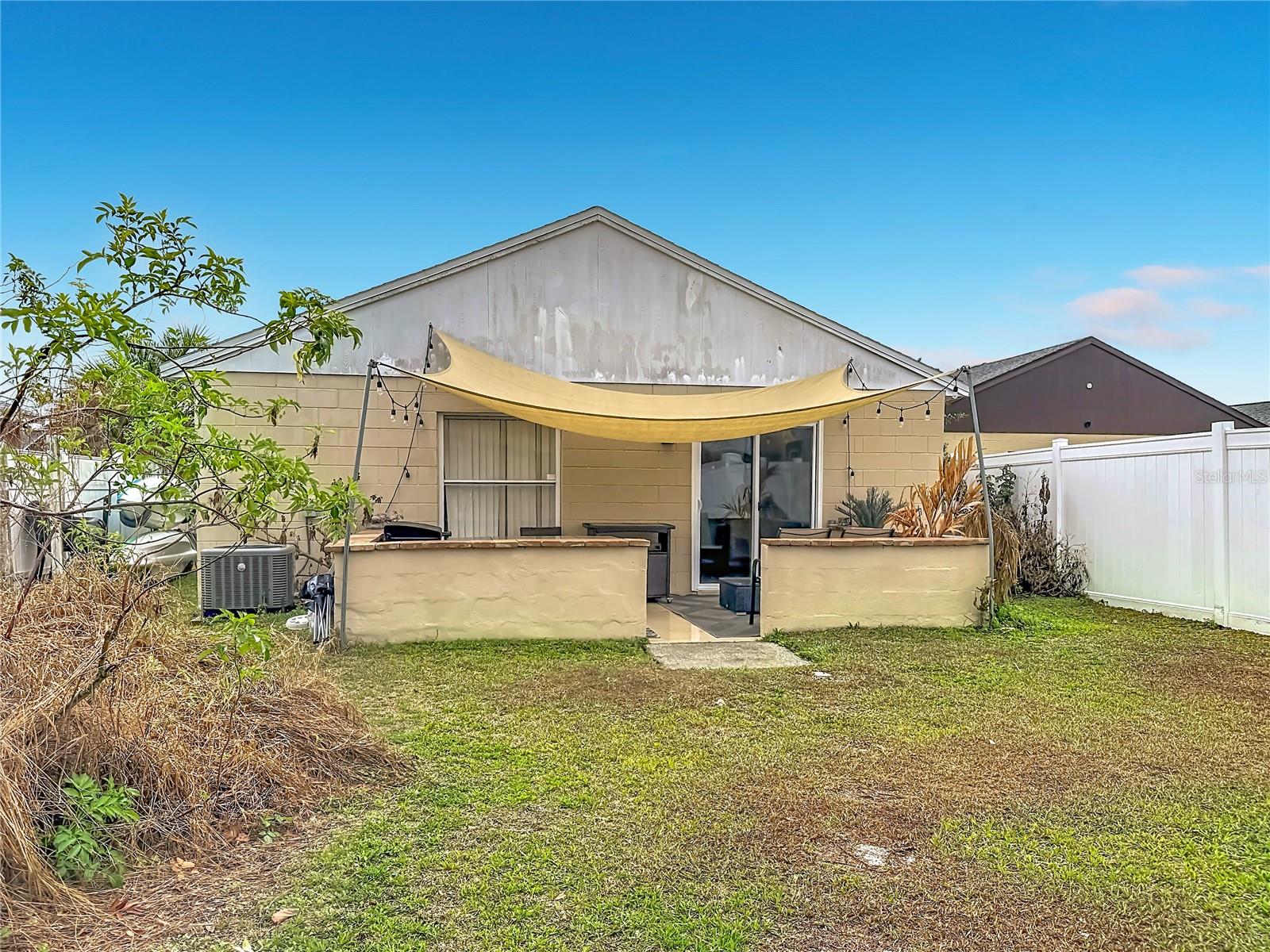 ISLANDS PH 04 - Residential