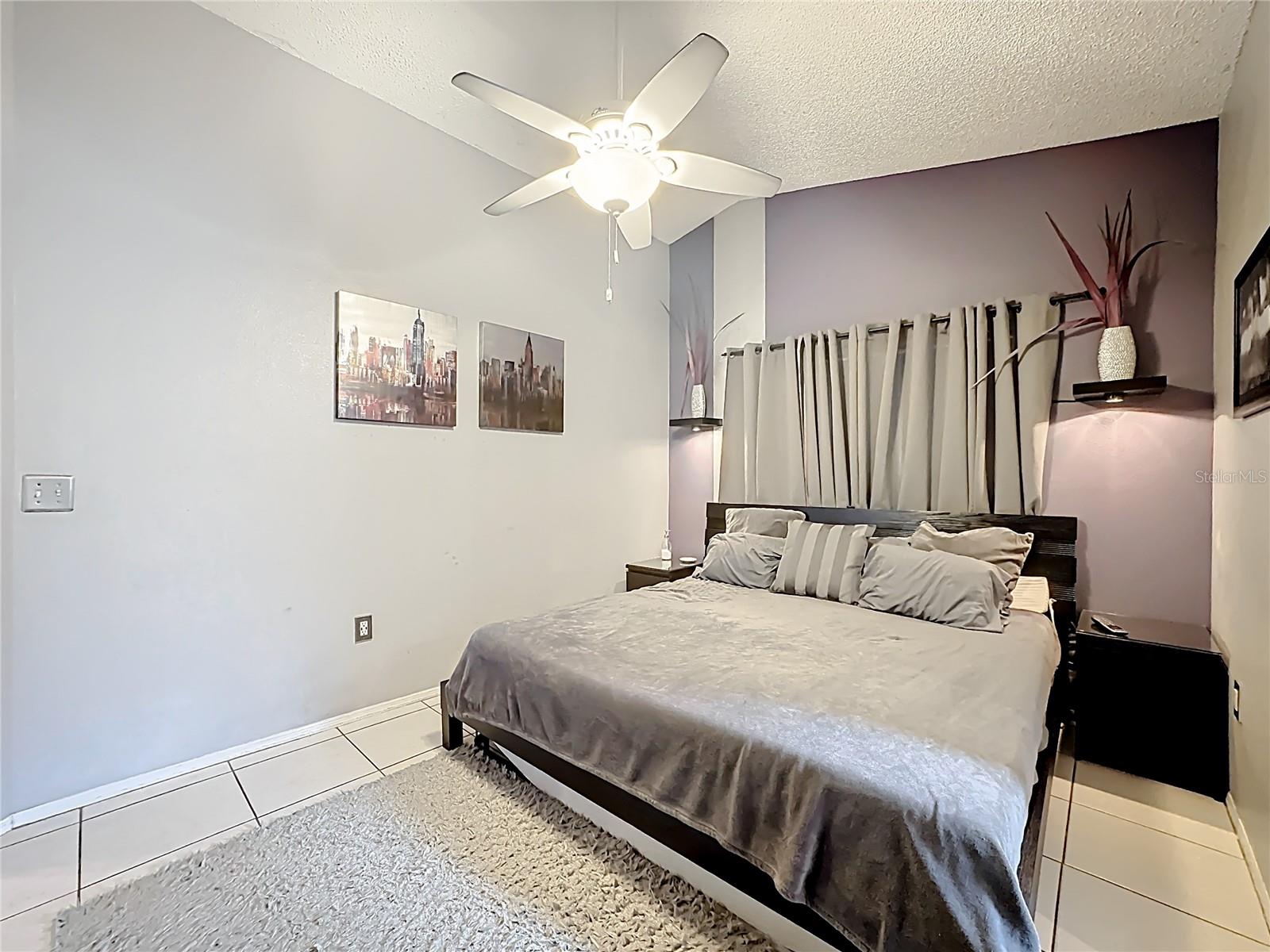 ISLANDS PH 04 - Residential