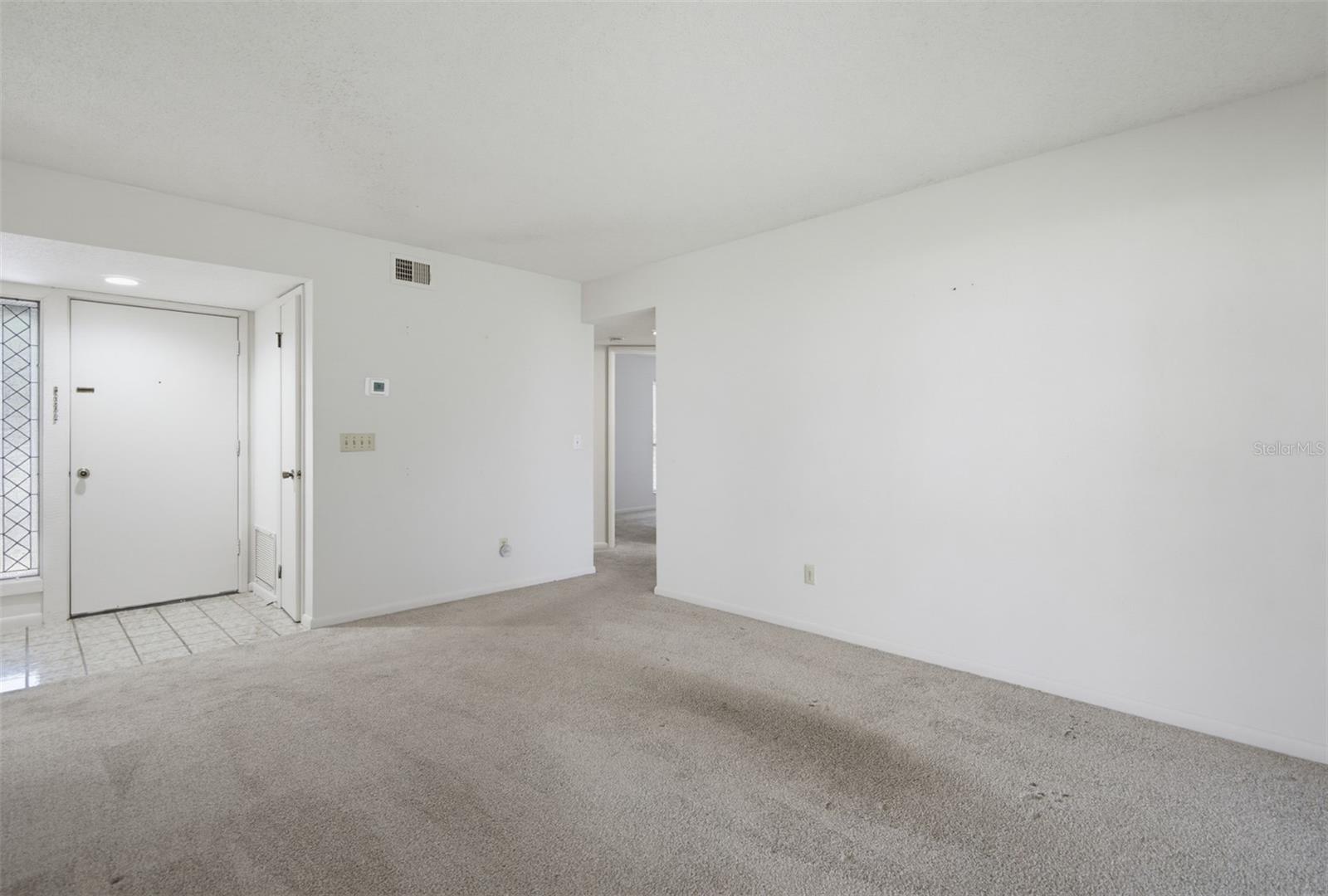 7 MID PINES CIRCLE