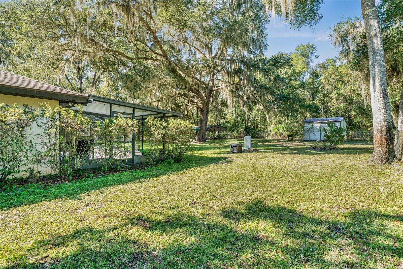 LAKE DAVIS ESTATES - Residential