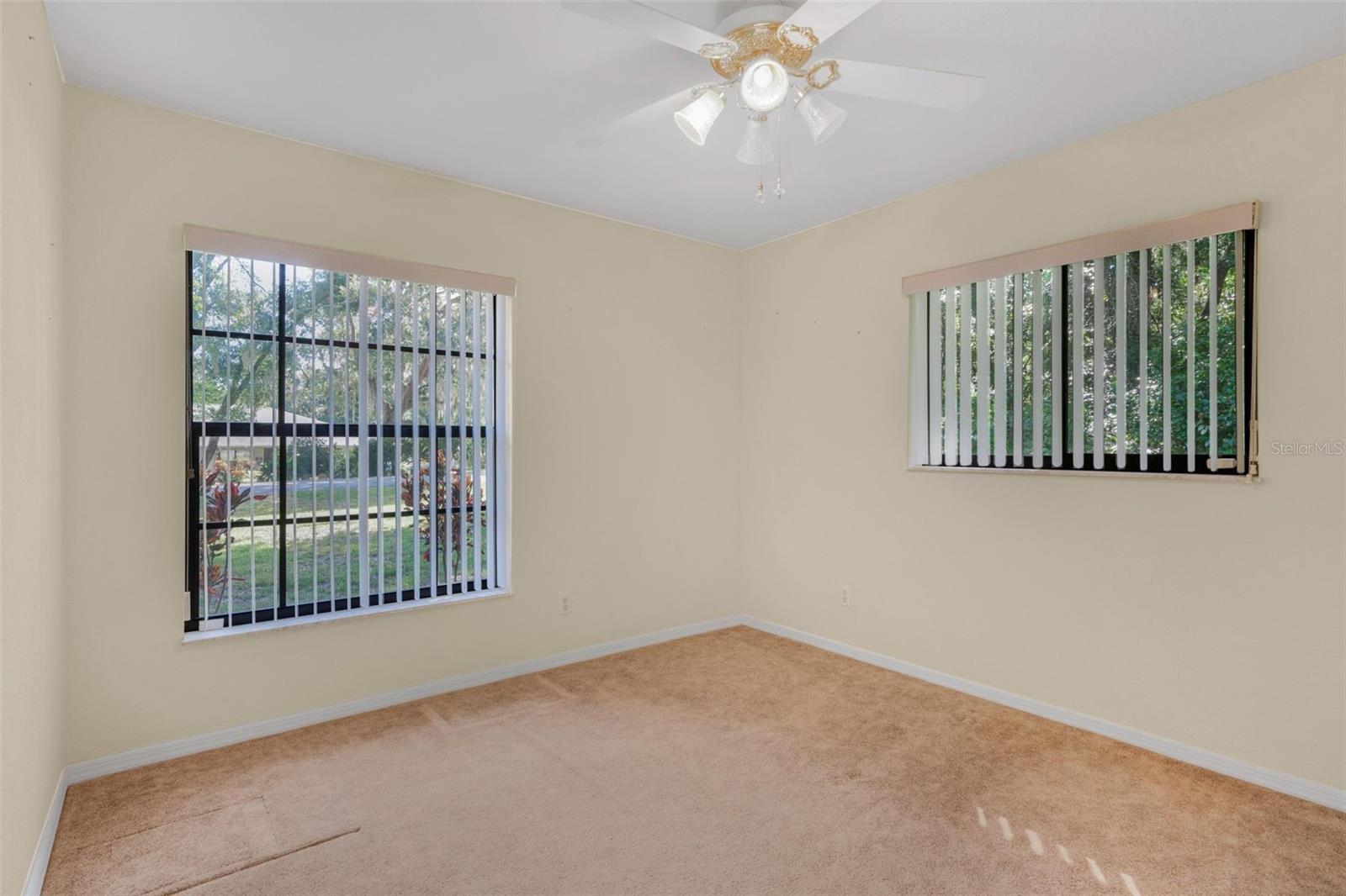 LAKE DAVIS ESTATES - Residential