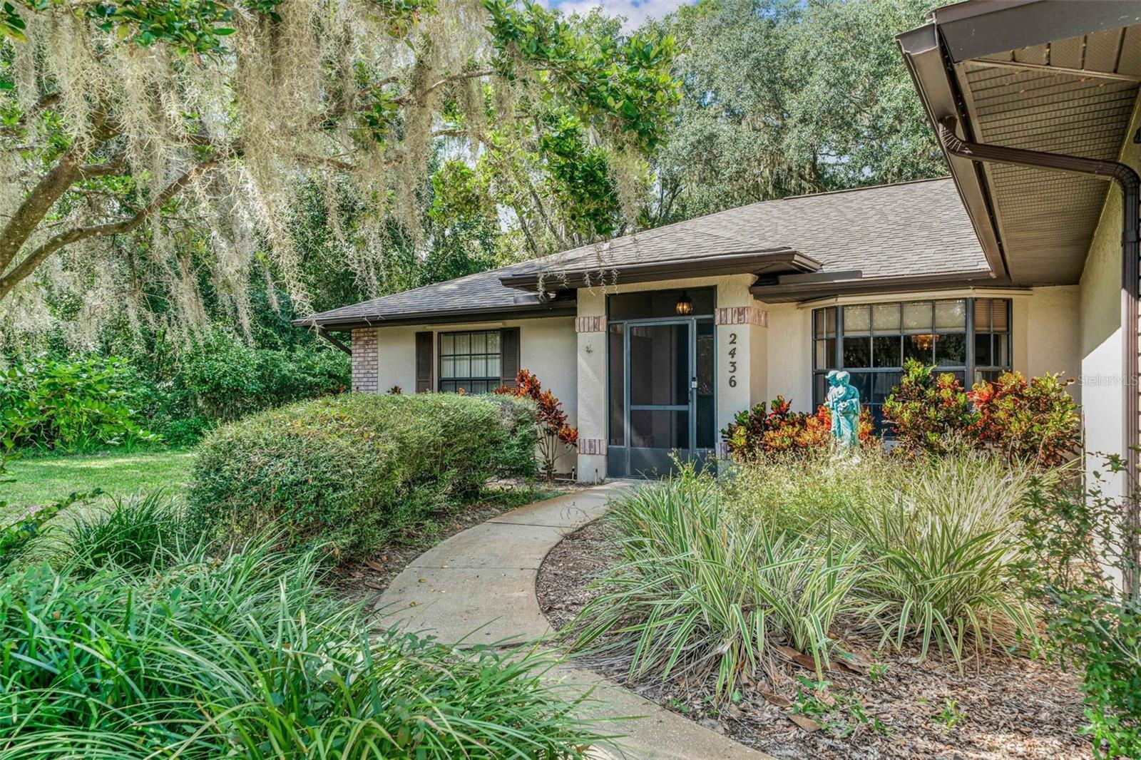 LAKE DAVIS ESTATES - Residential