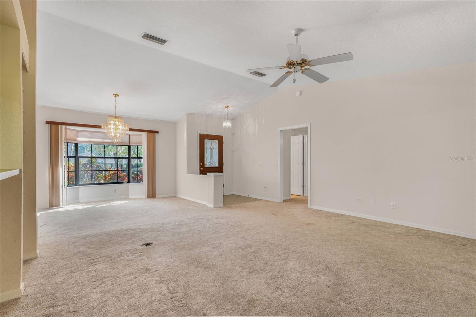 LAKE DAVIS ESTATES - Residential