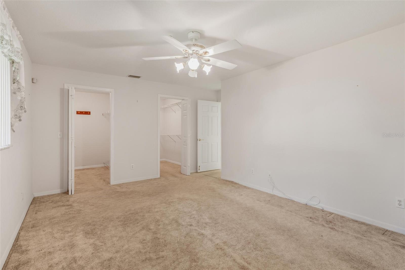 LAKE DAVIS ESTATES - Residential