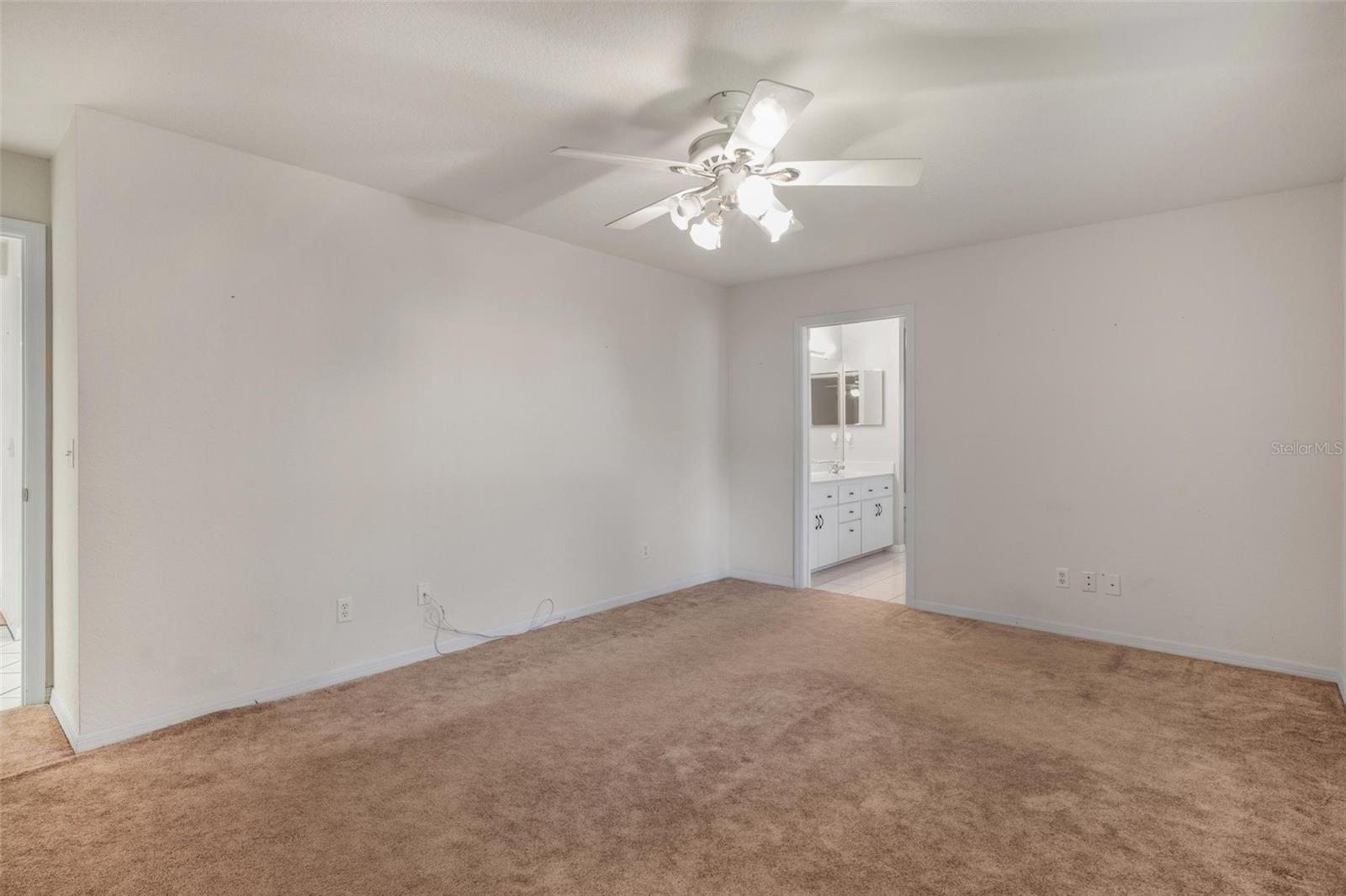 LAKE DAVIS ESTATES - Residential