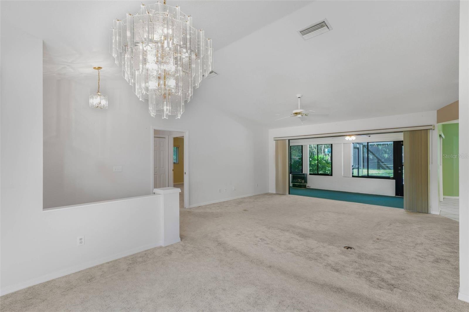 LAKE DAVIS ESTATES - Residential