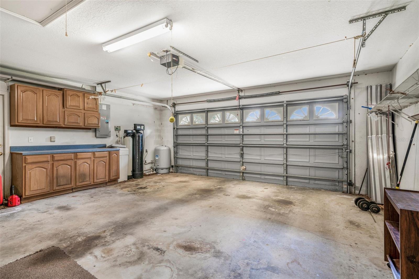 LAKE DAVIS ESTATES - Residential