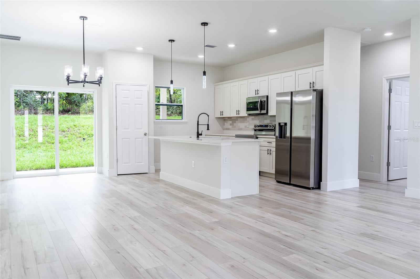 3510 W CUSHION DRIVE