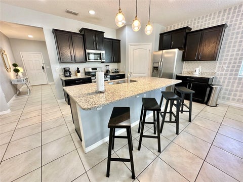 8043 Oak Shadow Court, Davenport, FL 33837
