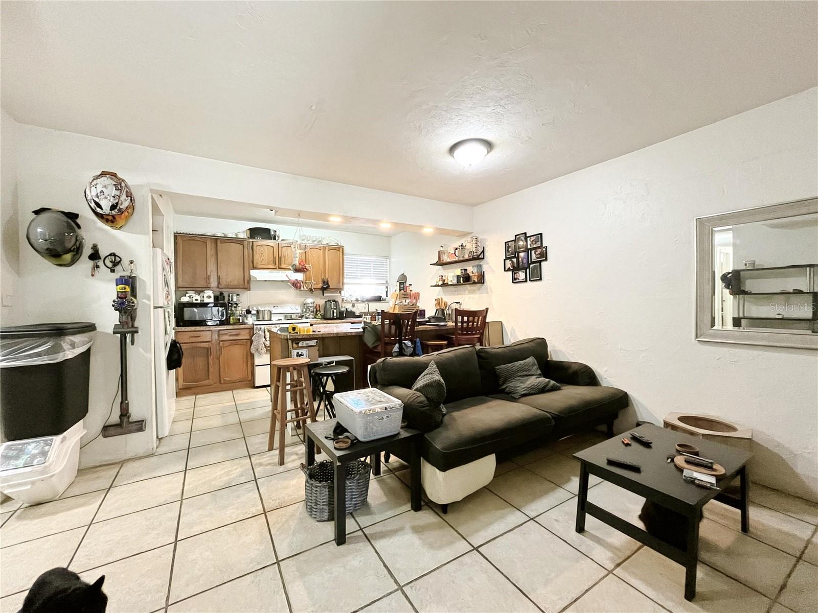 2811 SW ARCHER ROAD M105
