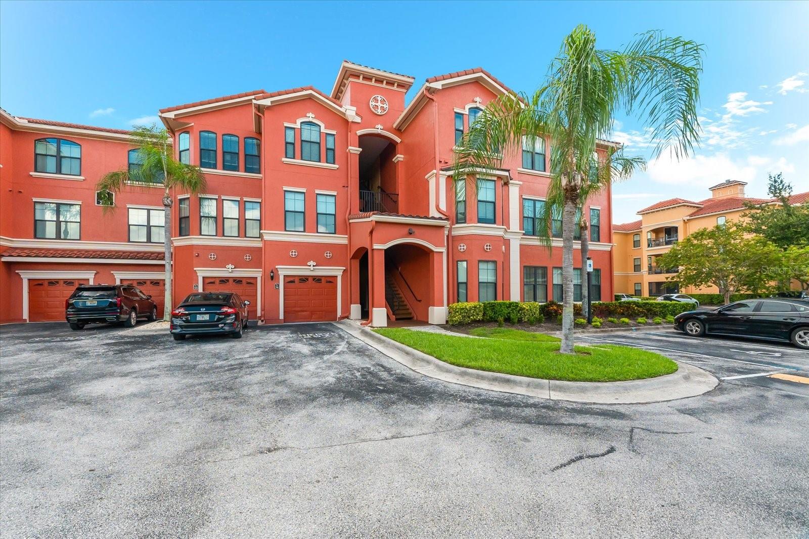 Spacious 3-Bedroom Condo in The Grand Venezia on Tampa Bay
Welcome to resort-style living in the highly sought-after Grand Venezia at Baywatch, a gated waterfront community in Clearwater. This beautifully maintained 3-bedroom, 2-bathroom condo offers 1,480 sq. ft. of open living space designed for comfort and convenience.
Inside, you’ll find a bright open floor plan, tile flooring throughout the main living areas, and cozy carpet in the bedrooms. The spacious layout is perfect for both everyday living and entertaining.
The Grand Venezia offers unmatched amenities, including:
Waterfront walking paths with stunning views of Tampa Bay,
Heated pool and spa,
Fitness center and clubhouse,
Tennis courts and playground,
On-site car wash station and 24/7 gated security.
Located just minutes from world-famous Clearwater Beach, Tampa International Airport, shopping, dining, and entertainment, this condo is the ideal blend of relaxation and convenience.
Whether you’re searching for a primary residence, vacation getaway, or investment opportunity, this home has it all.
