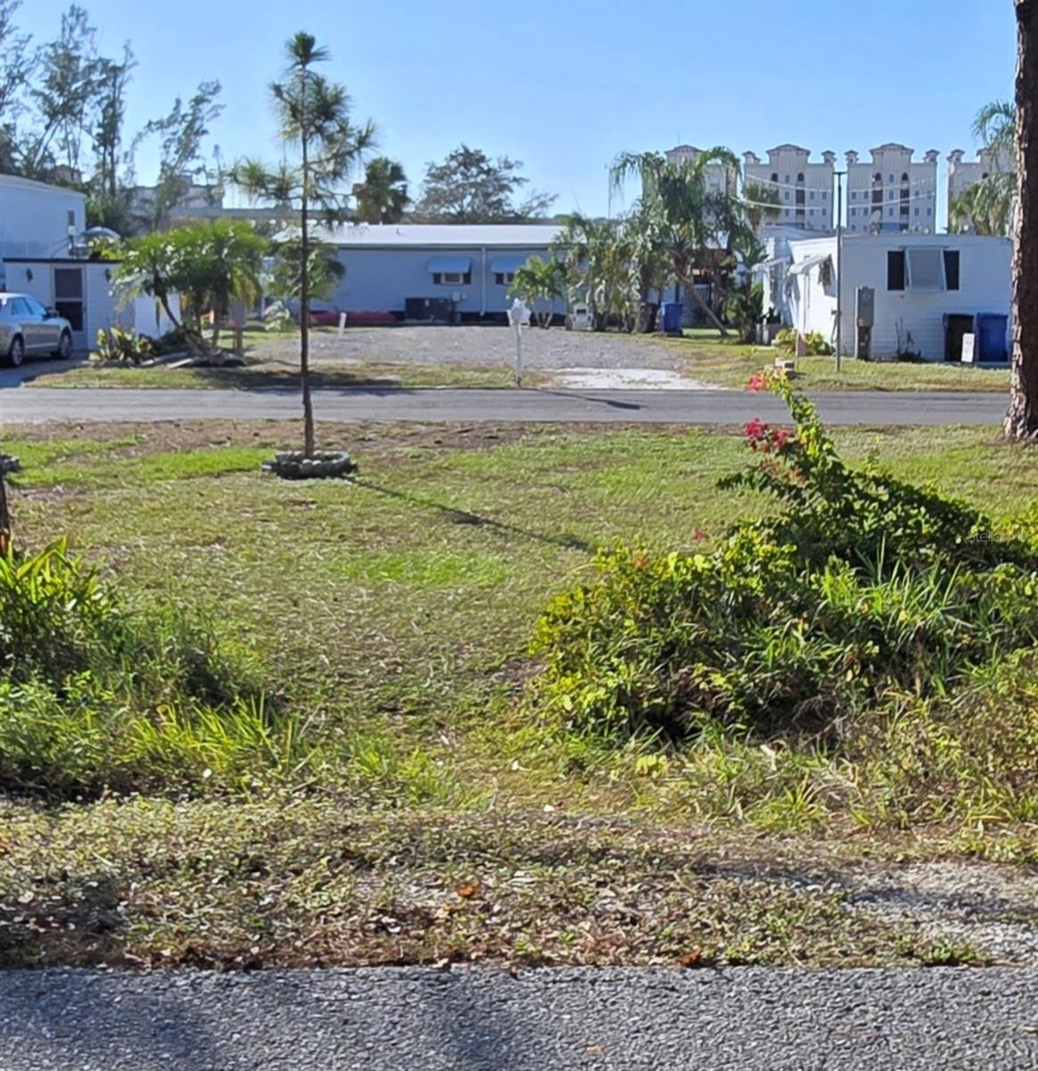 HATCHET CREEK MH PARK - Land