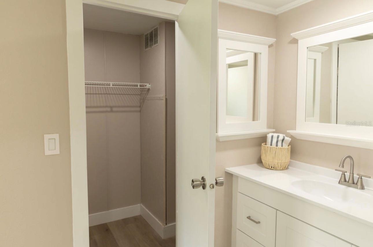 ORANGE BLOSSOM GARDENS UNIT 03-1B - Residential
