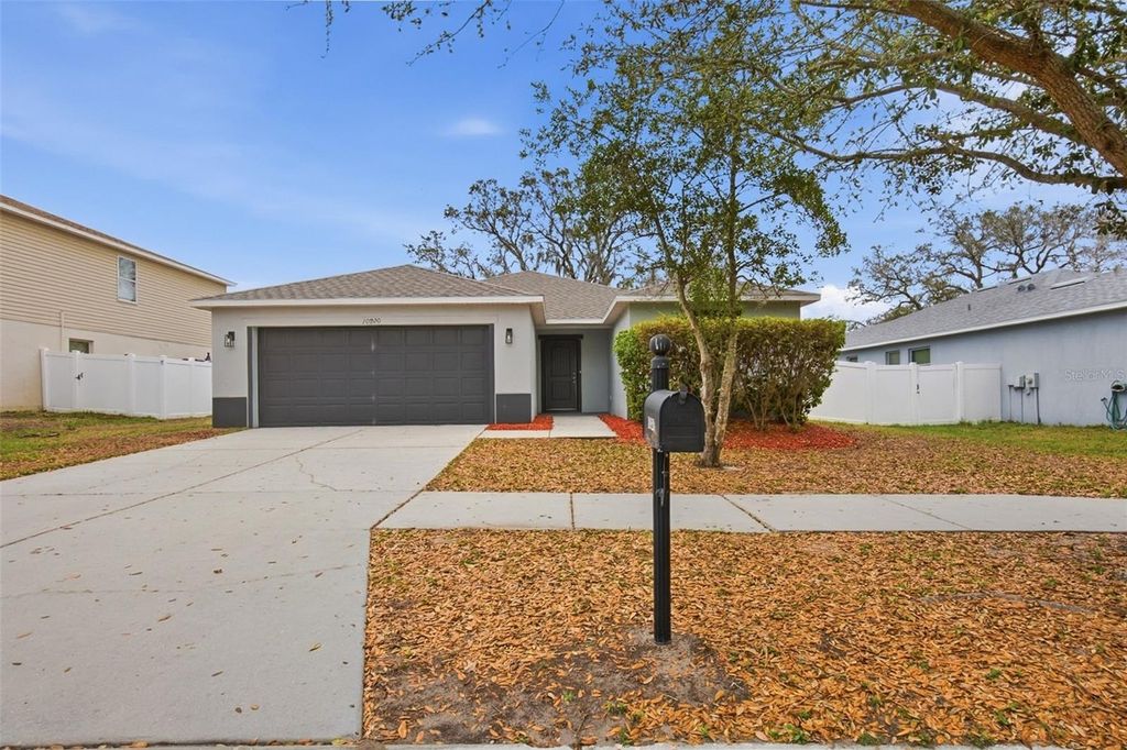 Photo of 10920 Pond Pine Drive, Riverview, FL 33569 (MLS # O6390686)
