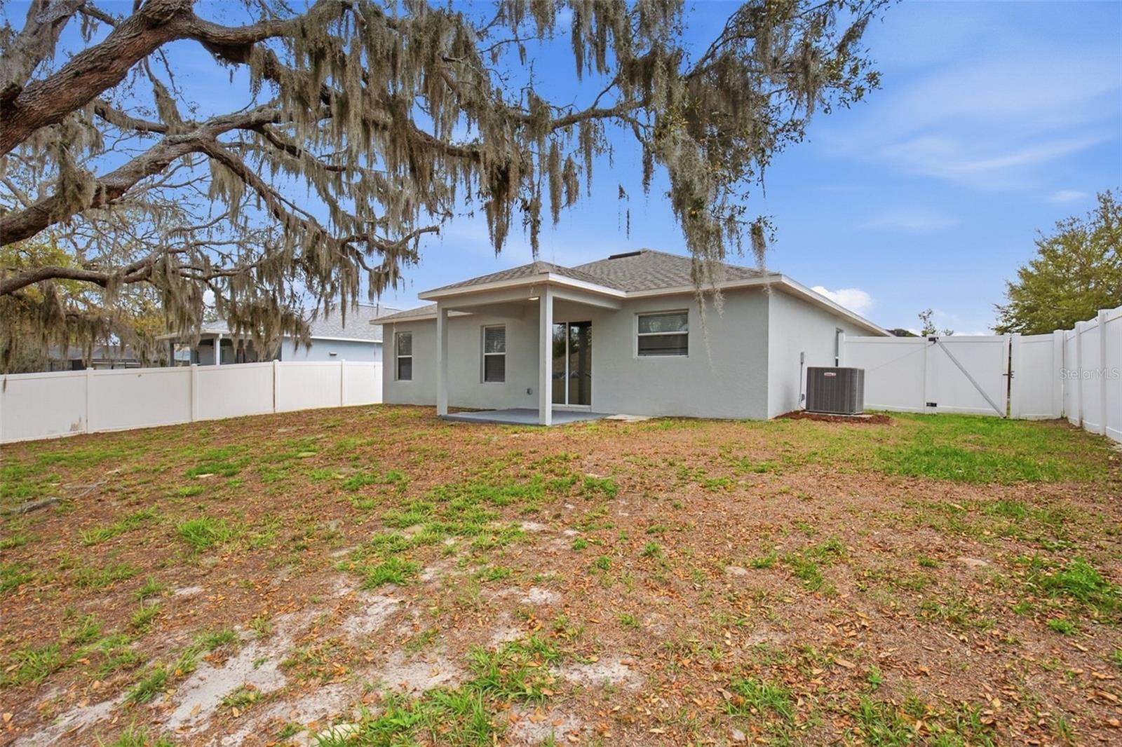 MOSS LANDING PH 3 - Residential