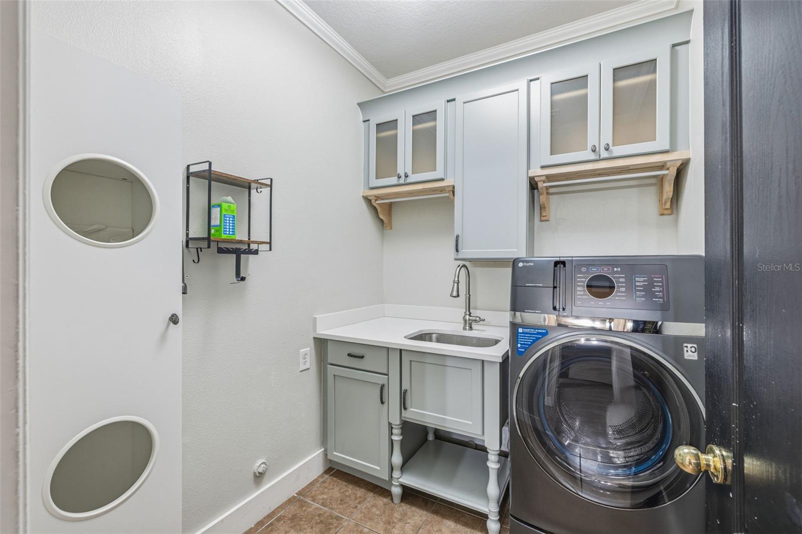 SOUTHERN OAKS GROVE - Residential