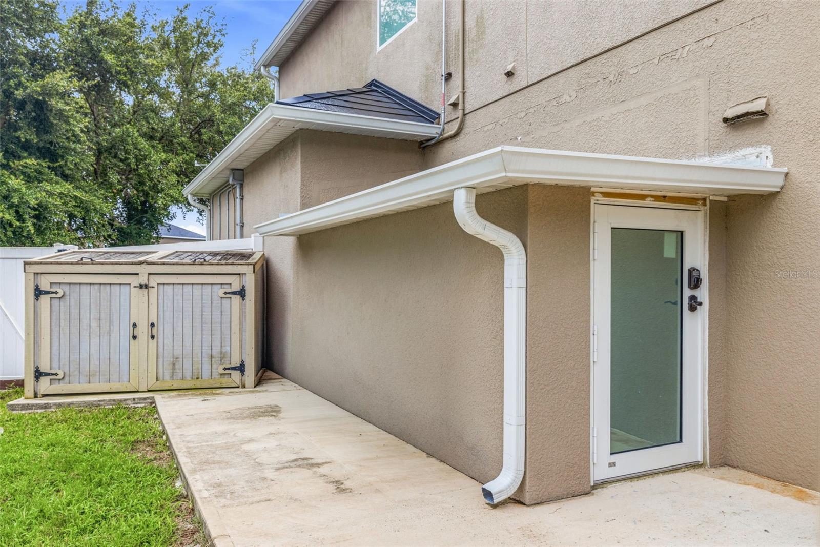 SOUTHERN OAKS GROVE - Residential