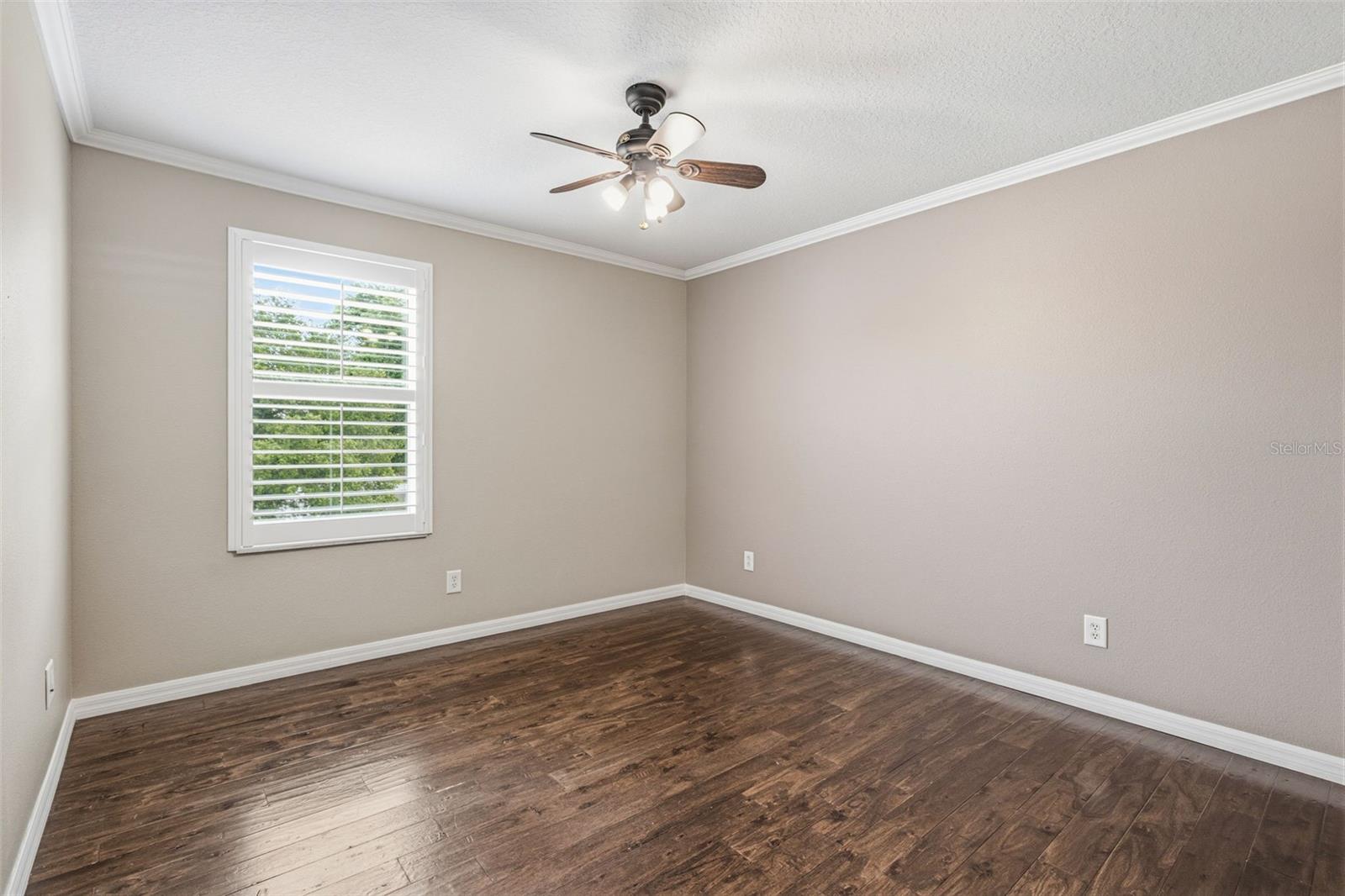 SOUTHERN OAKS GROVE - Residential