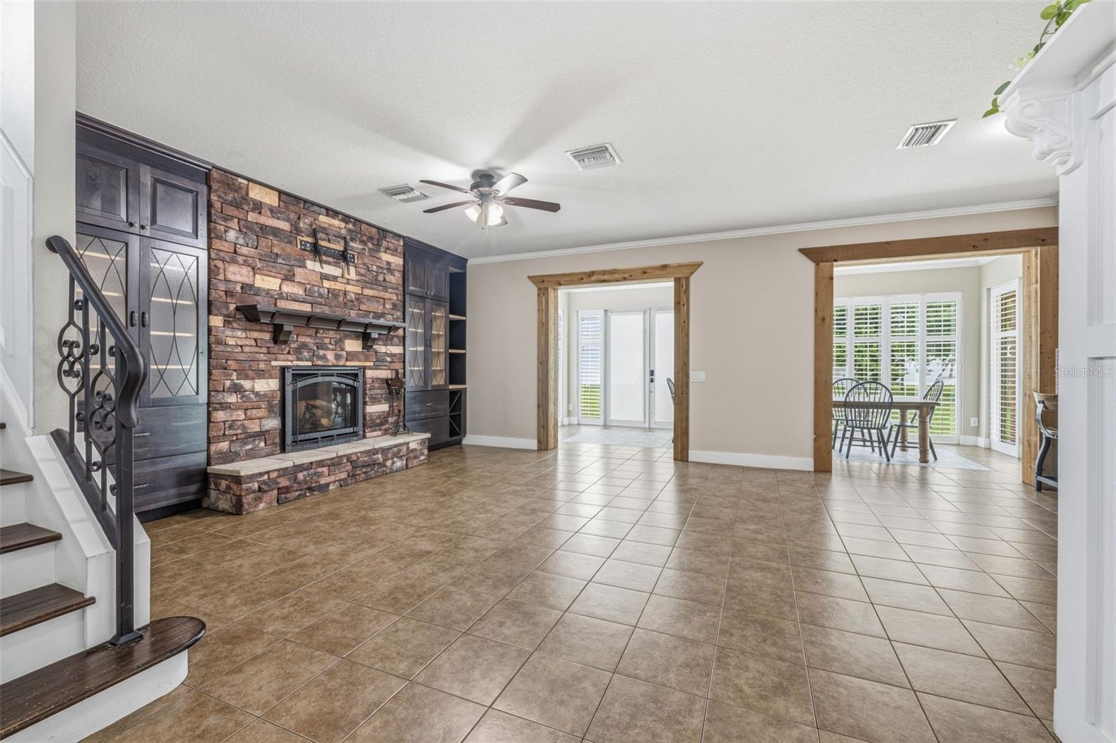 SOUTHERN OAKS GROVE - Residential