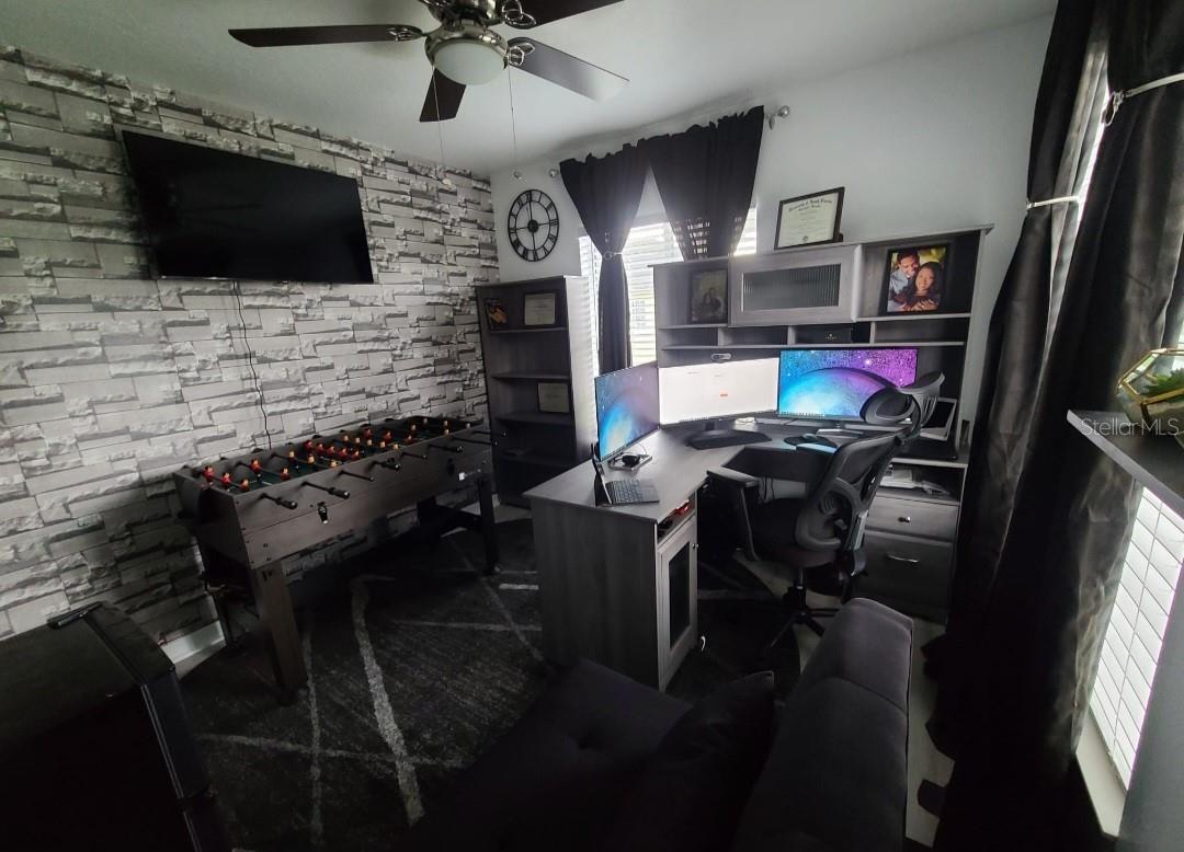 THE TWNHMS AT LIGHTHOUSE COVE III - Residential