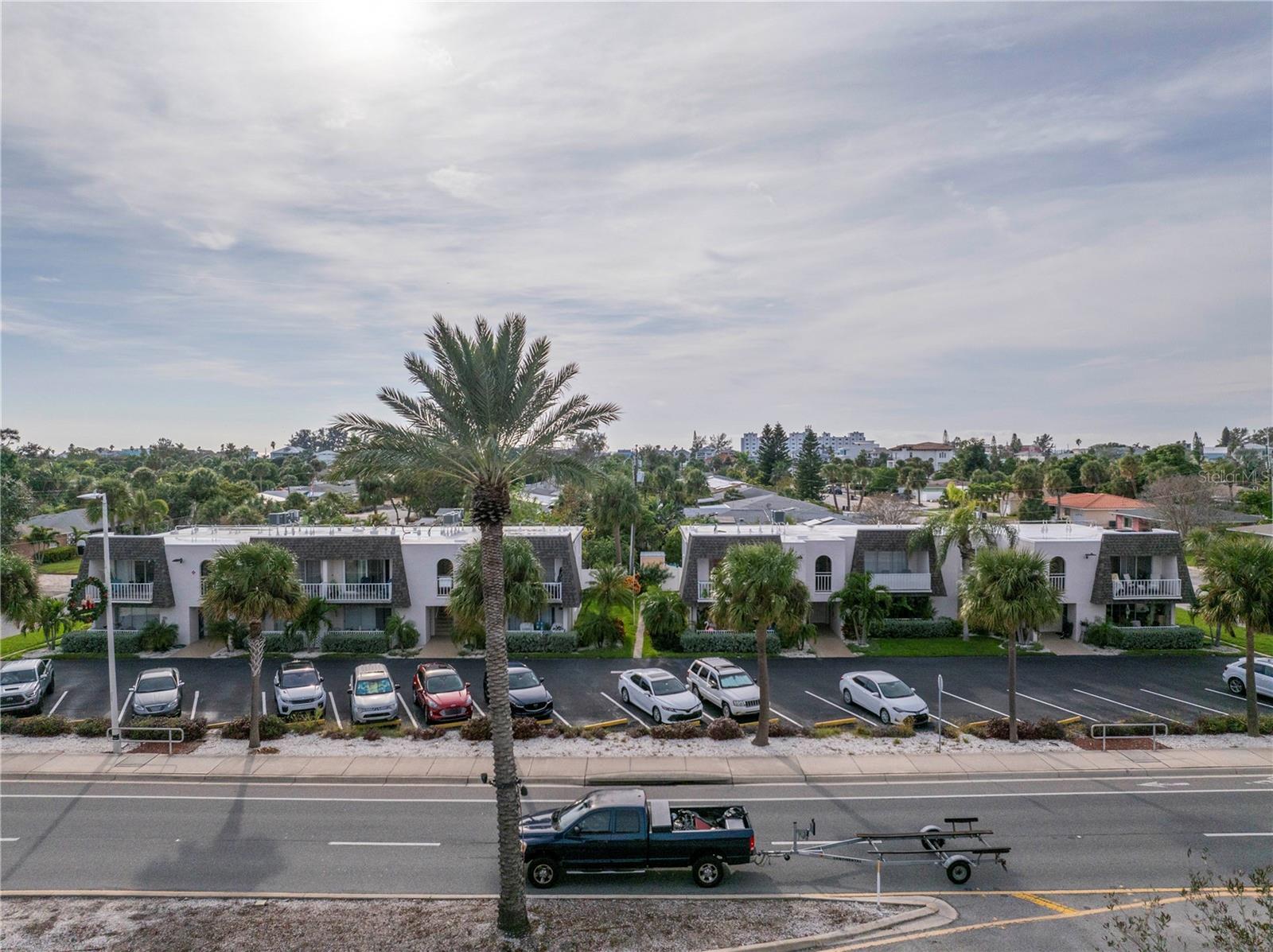 ST PETERSBURG BEACH NORTH UNIT 7 - Residential Lease