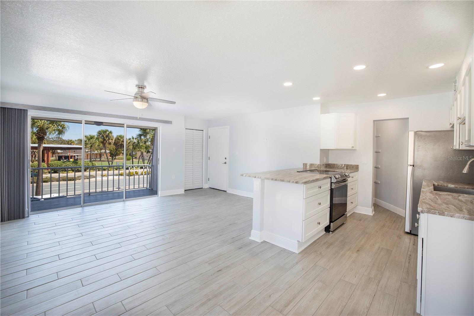 ST PETERSBURG BEACH NORTH UNIT 7 - Residential Lease