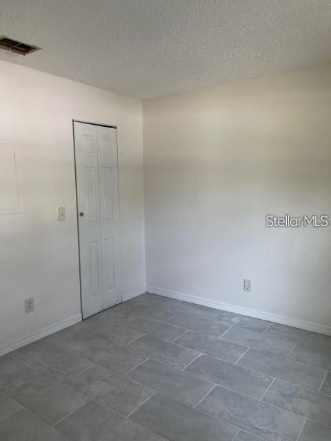 WEST OLDSMAR SEC 1 - Residential Lease