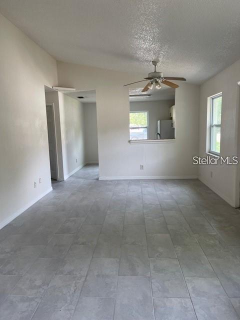 WEST OLDSMAR SEC 1 - Residential Lease