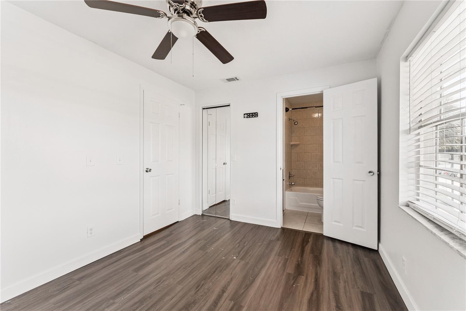 SEMORAN PINES REGIMES 01 & 04-08 - Residential