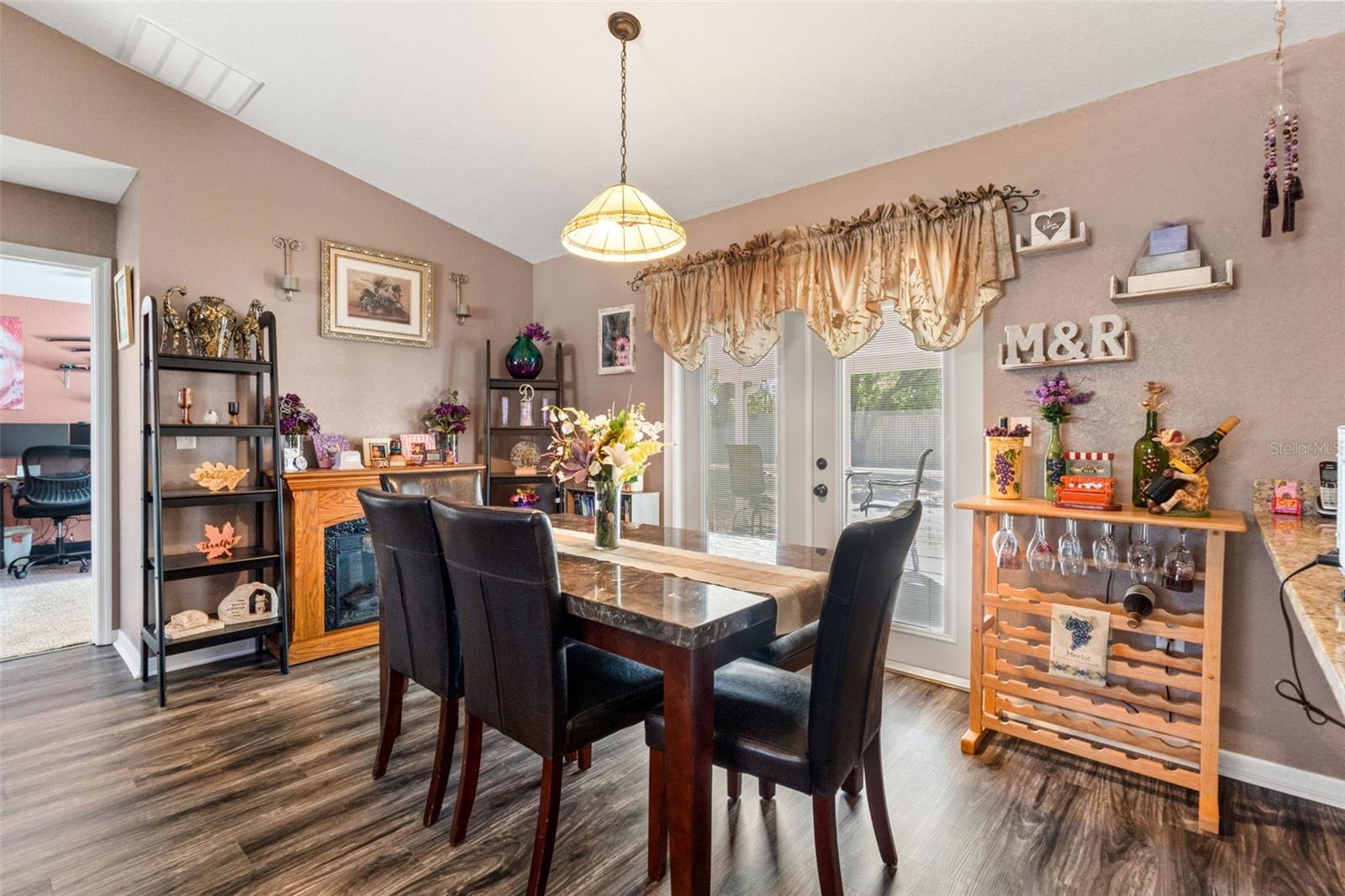 SPRING HILL - Residential