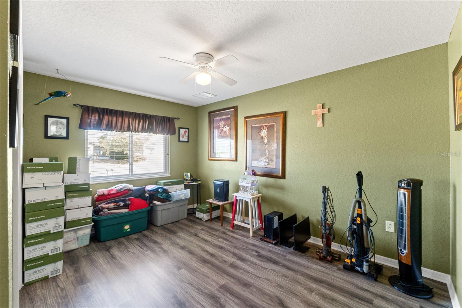SPRING HILL - Residential