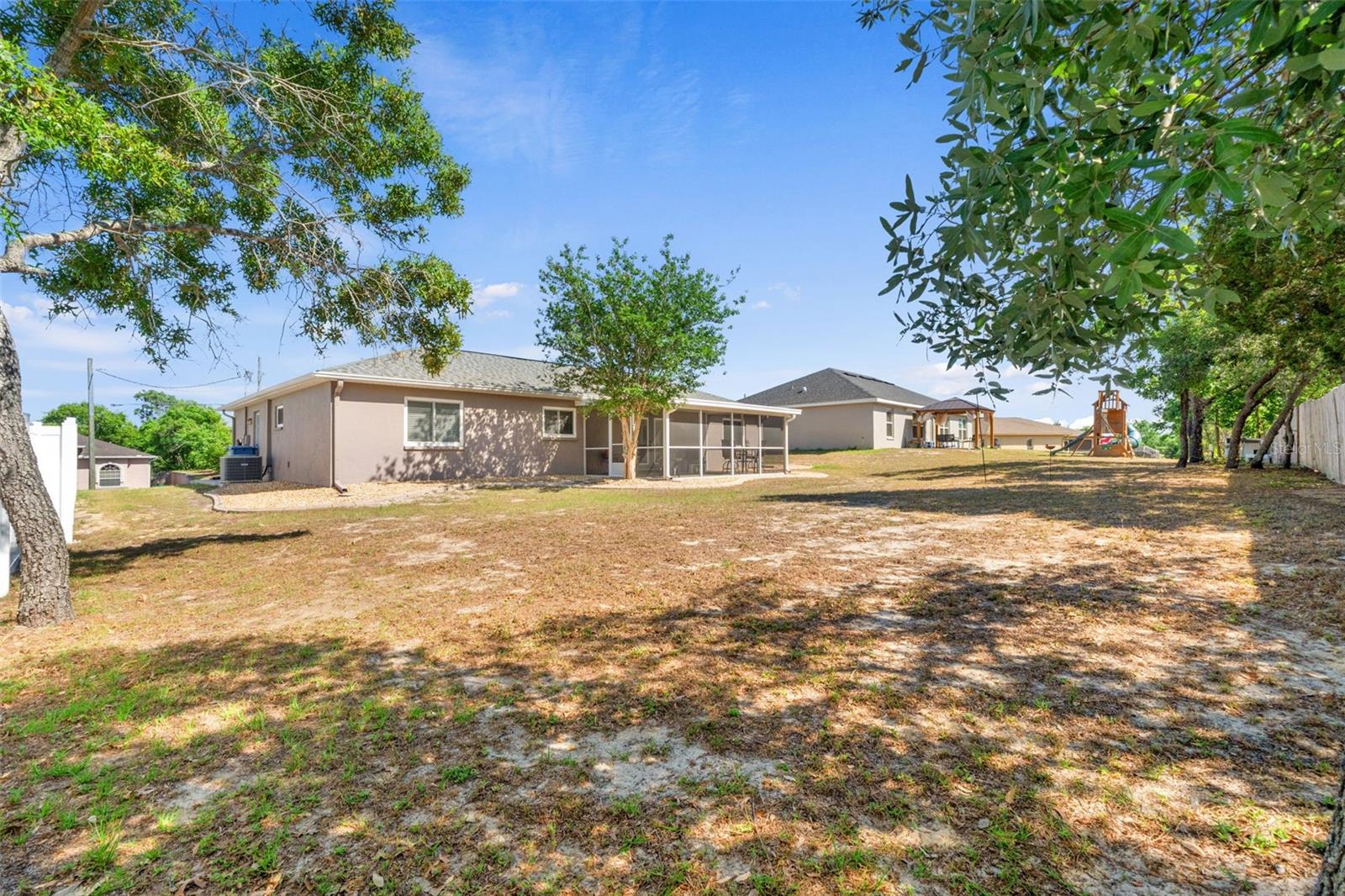 SPRING HILL - Residential