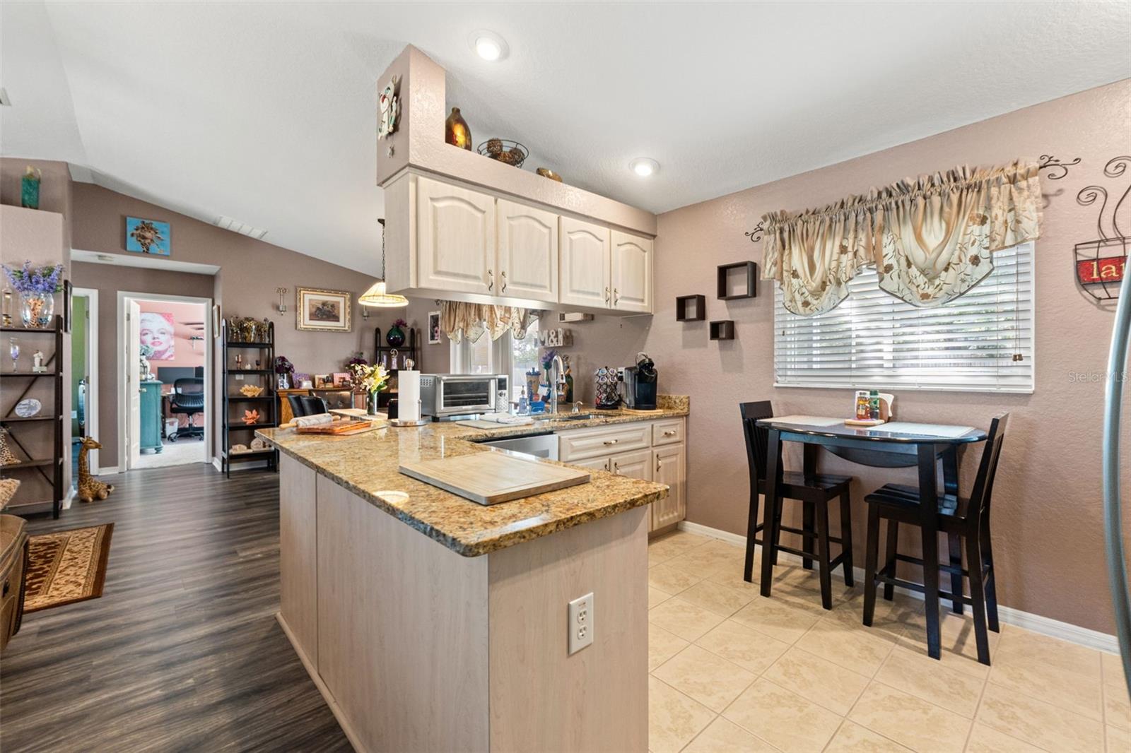 SPRING HILL - Residential