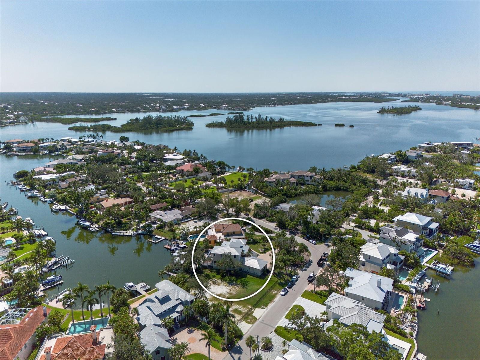 BAY ISLAND SHORES - Residential