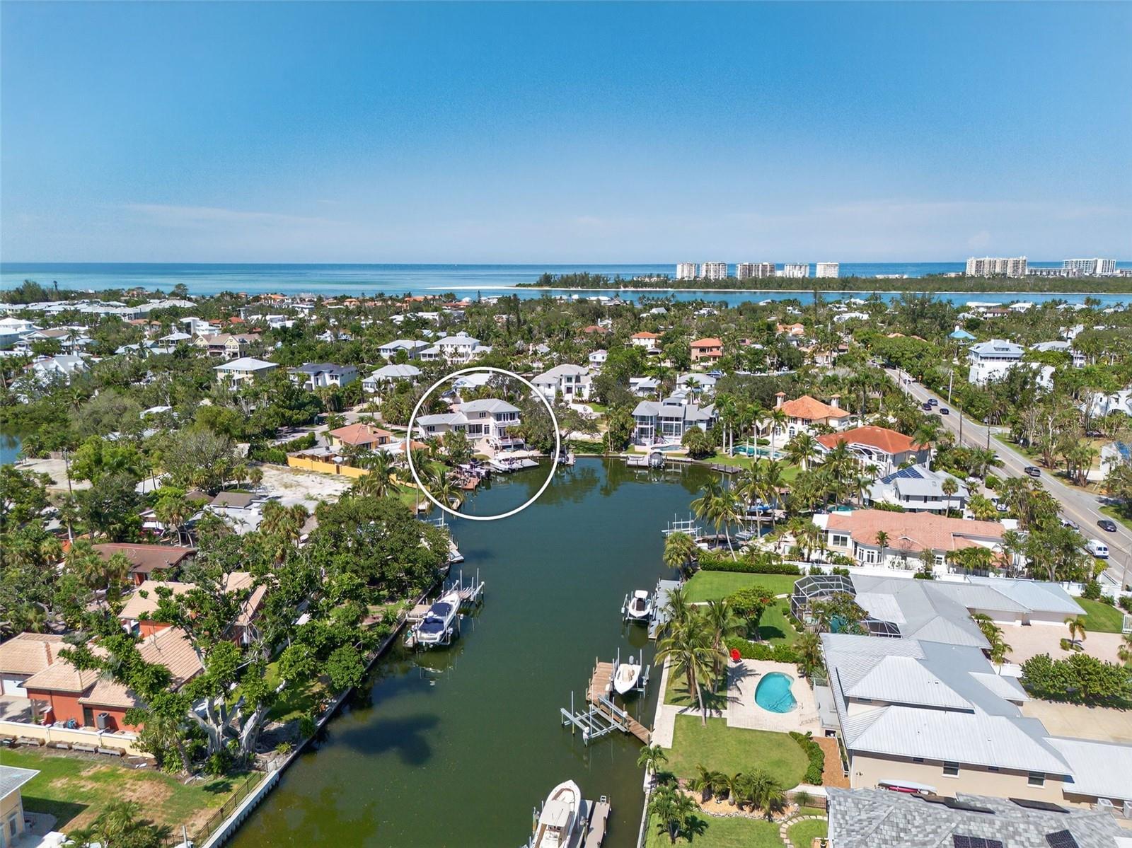 BAY ISLAND SHORES - Residential