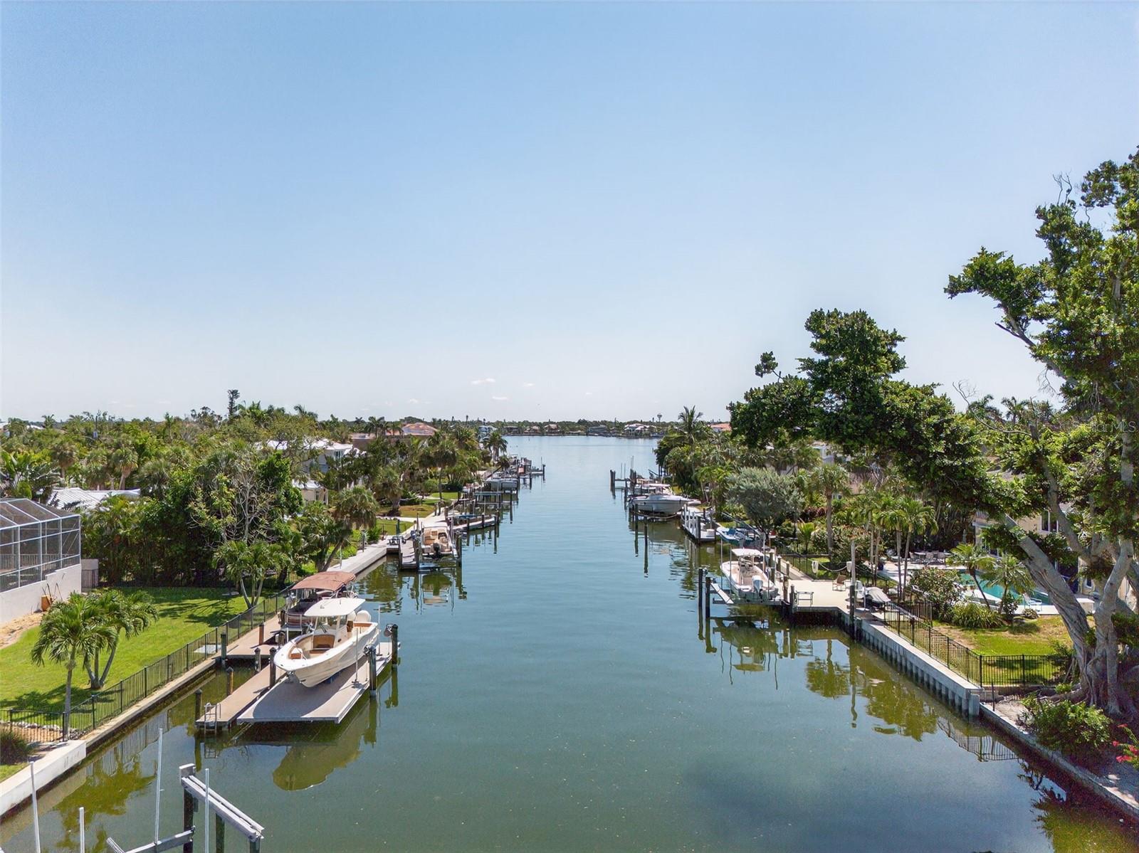 BAY ISLAND SHORES - Residential