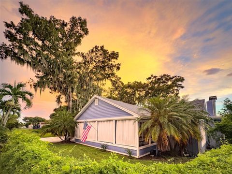 Photo of 302 E Drury Avenue, Kissimmee, FL 34744 (MLS # S5135477)