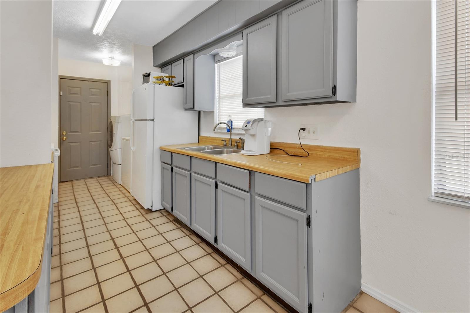 ORANGE CITY DELAND FARMS - Residential