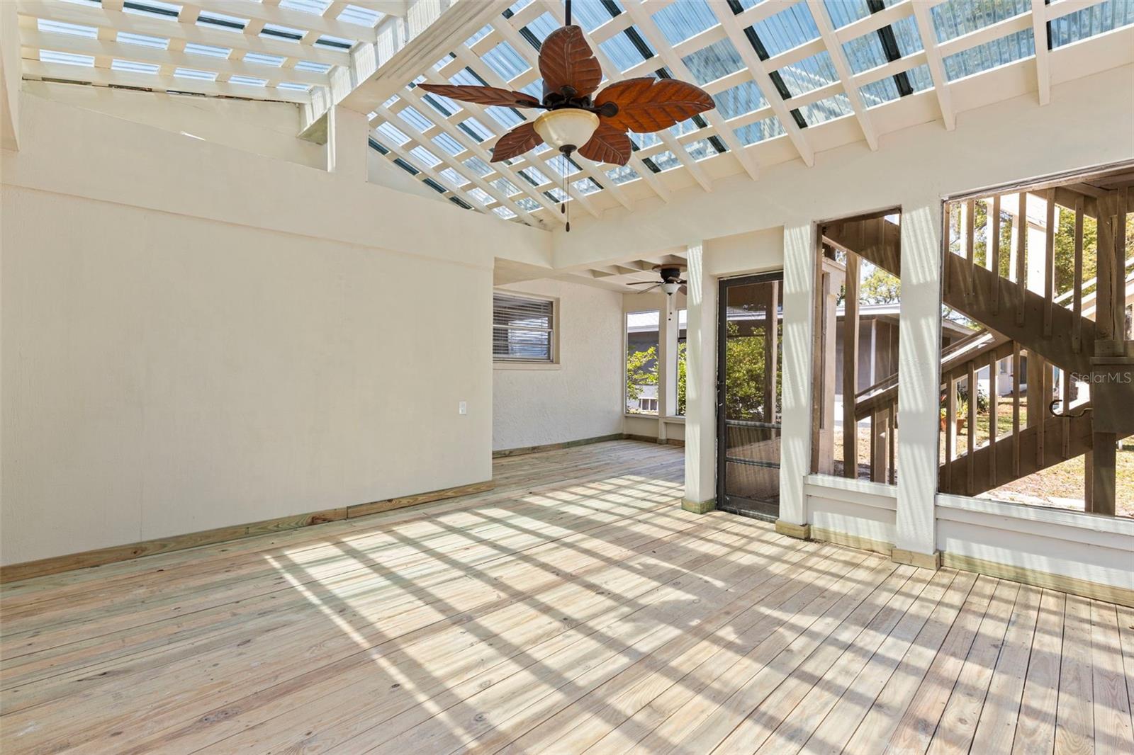 SUNSET HILLS 2ND ADD - Residential Lease