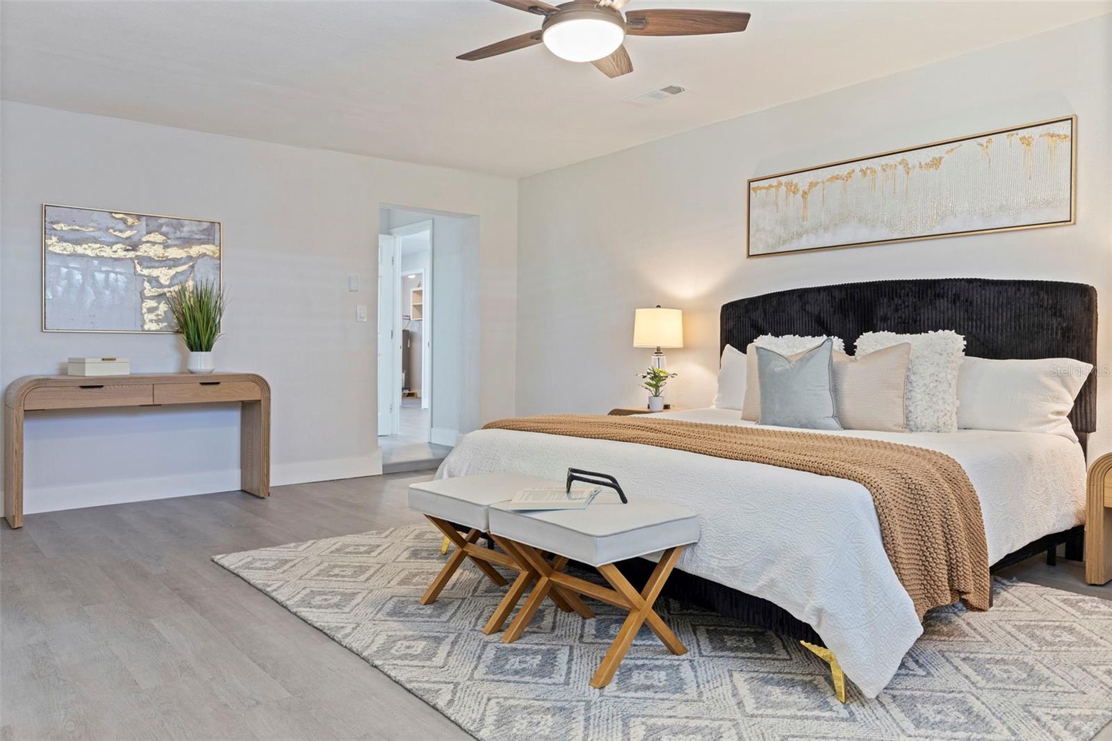 SUNSET HILLS 2ND ADD - Residential Lease
