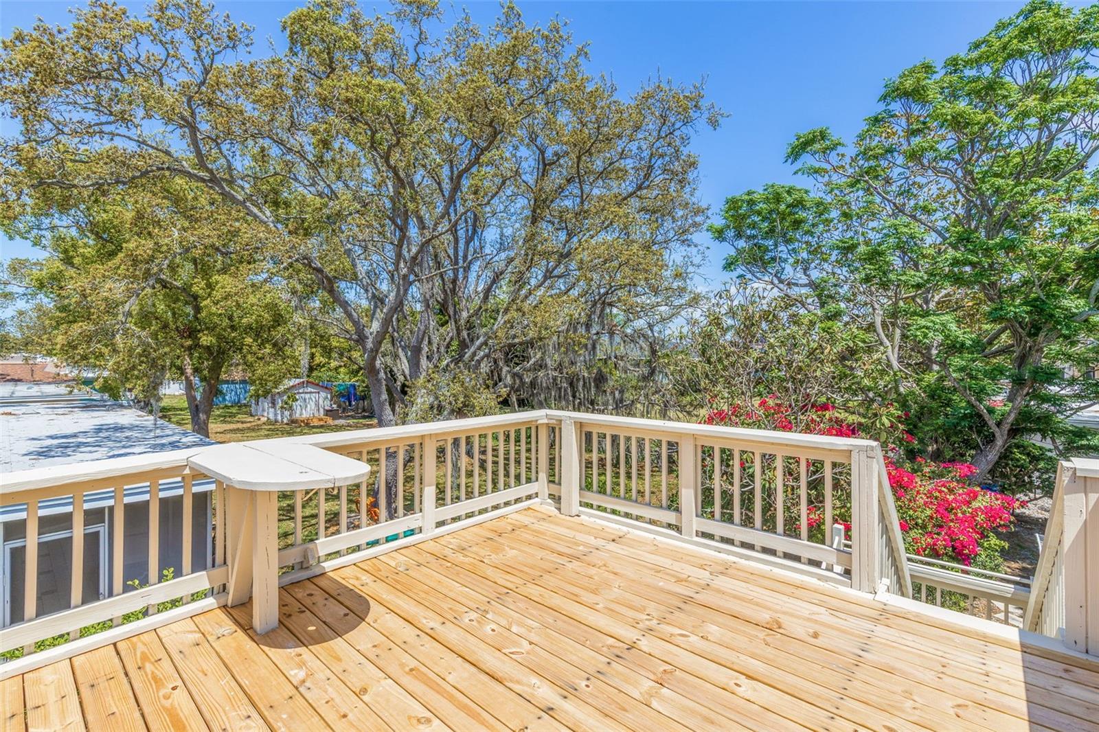 SUNSET HILLS 2ND ADD - Residential Lease