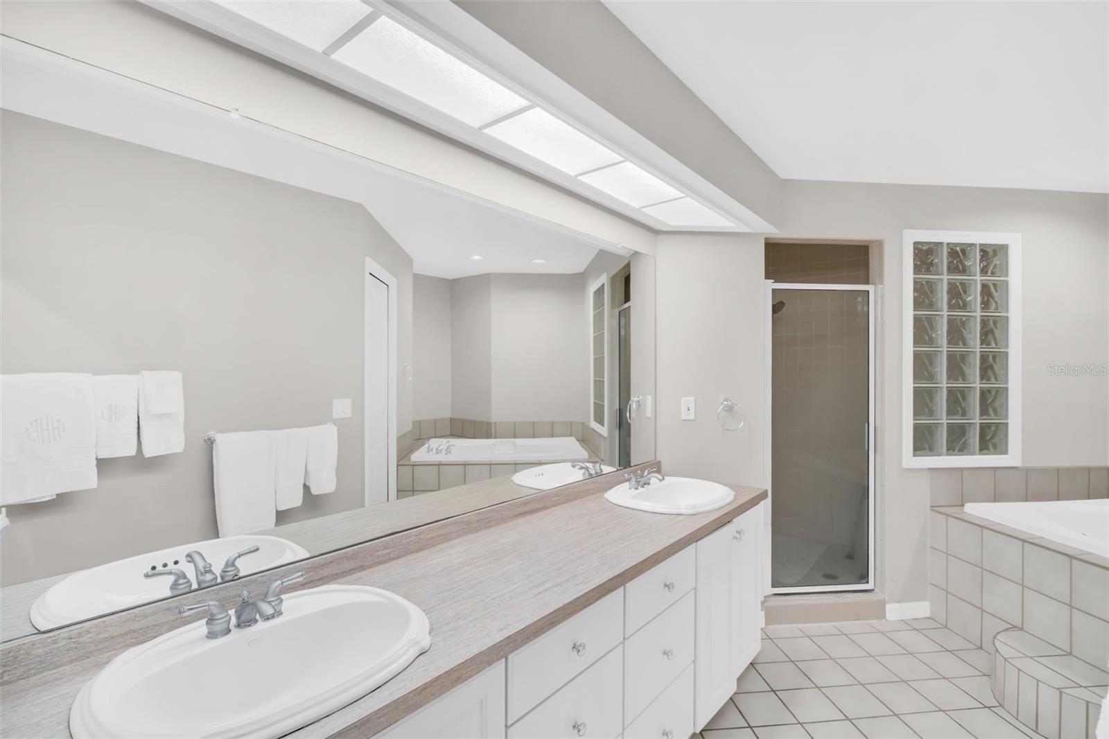 PLACIDO BAYOU - Residential